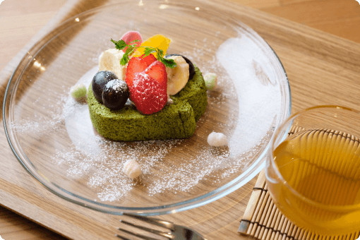 抹茶のロールケーキ